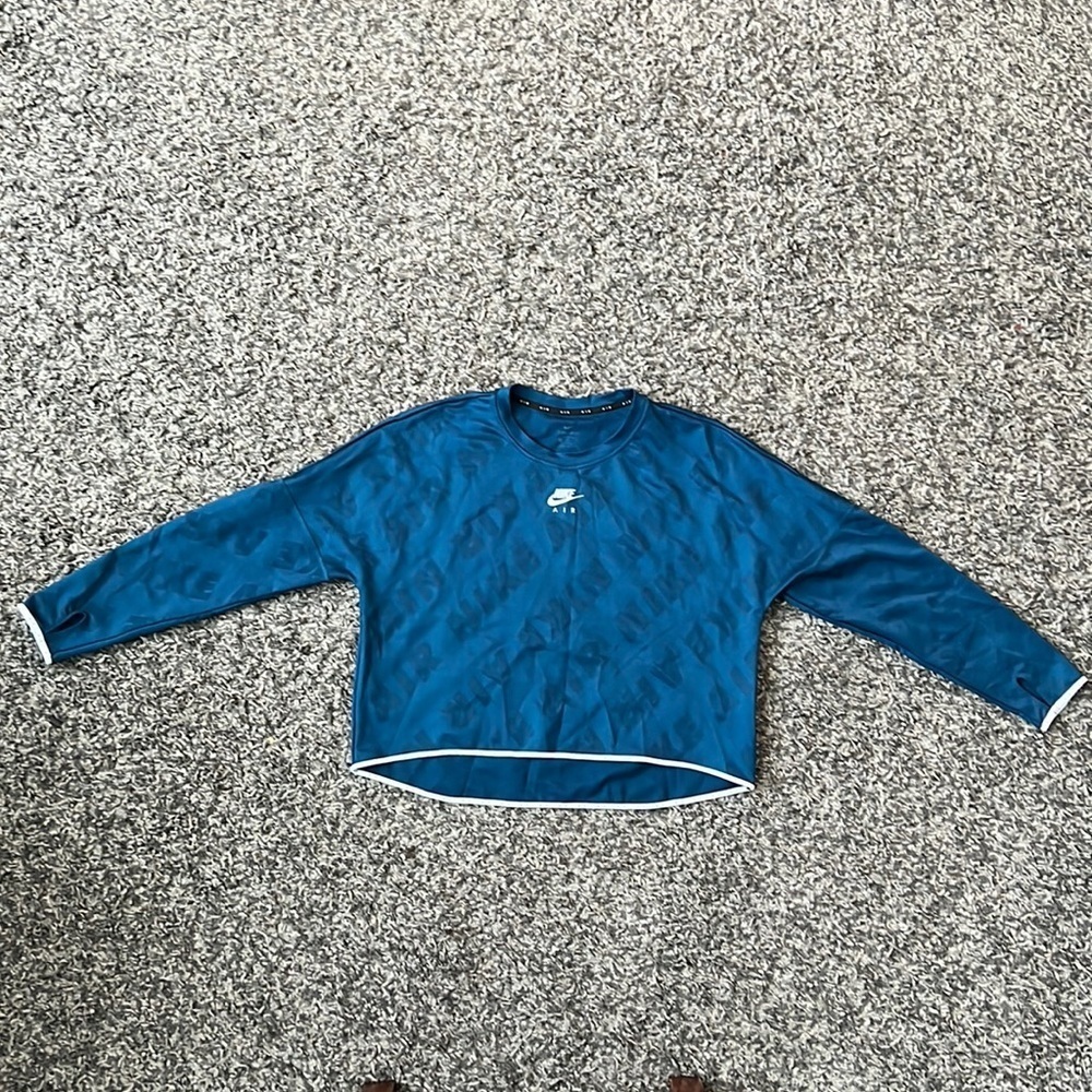 Nike dry fit blue hoodie. Light weight. Like new! size XL